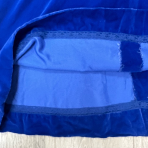 Vintage blue velvet romantic maxi dress - Picture 3 of 14